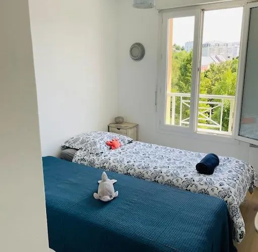 Familial, 2 Ch., Balcon + Parking Appartement